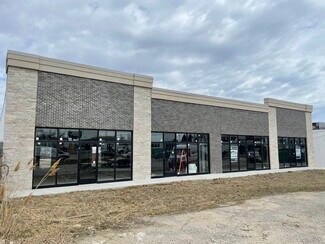 16773-16777 E 13 Mile Rd  