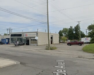 Ottawa, ON Industrial - 925 Clyde Av N
