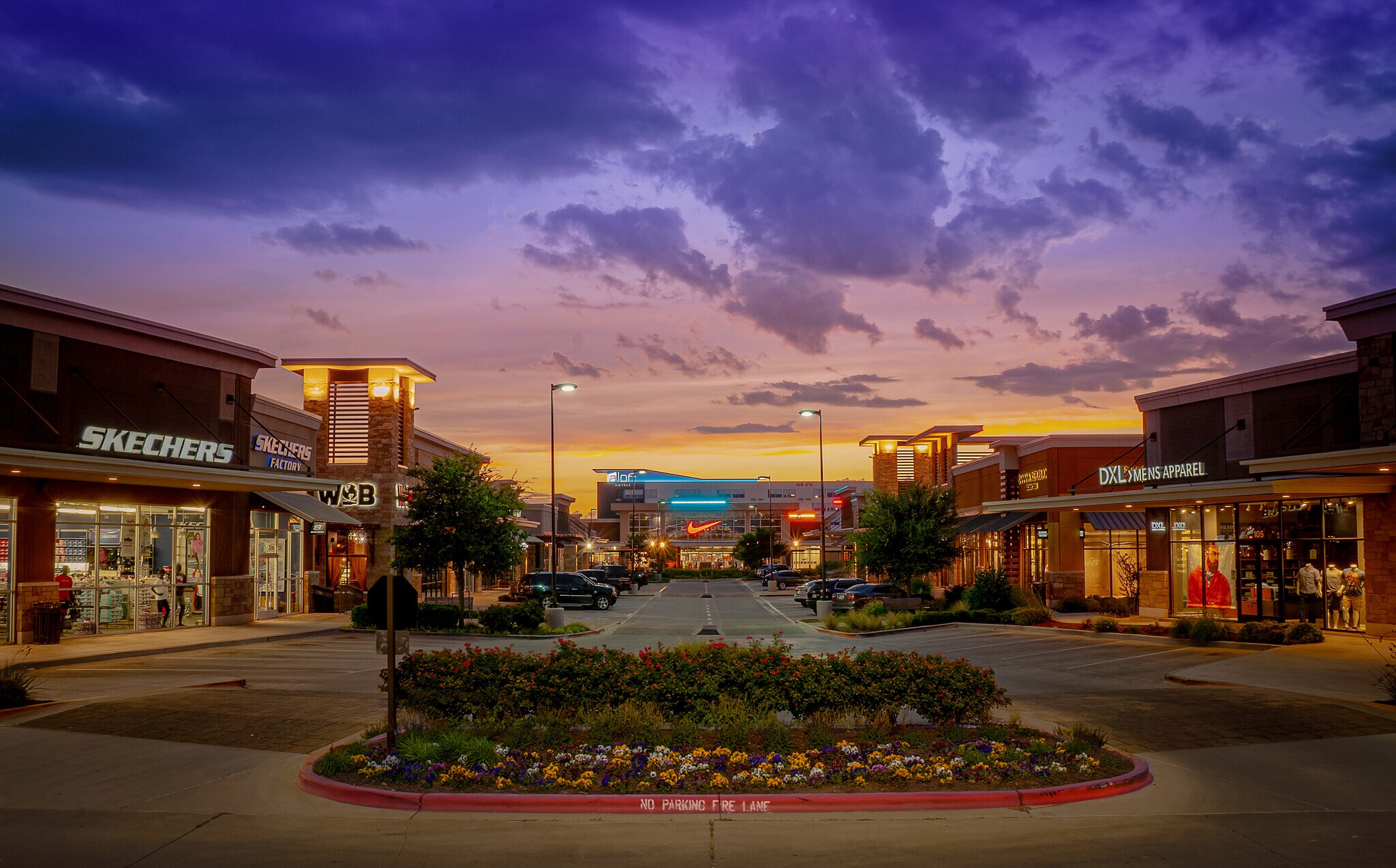 2910 W Loop 289, Lubbock, TX for Rent