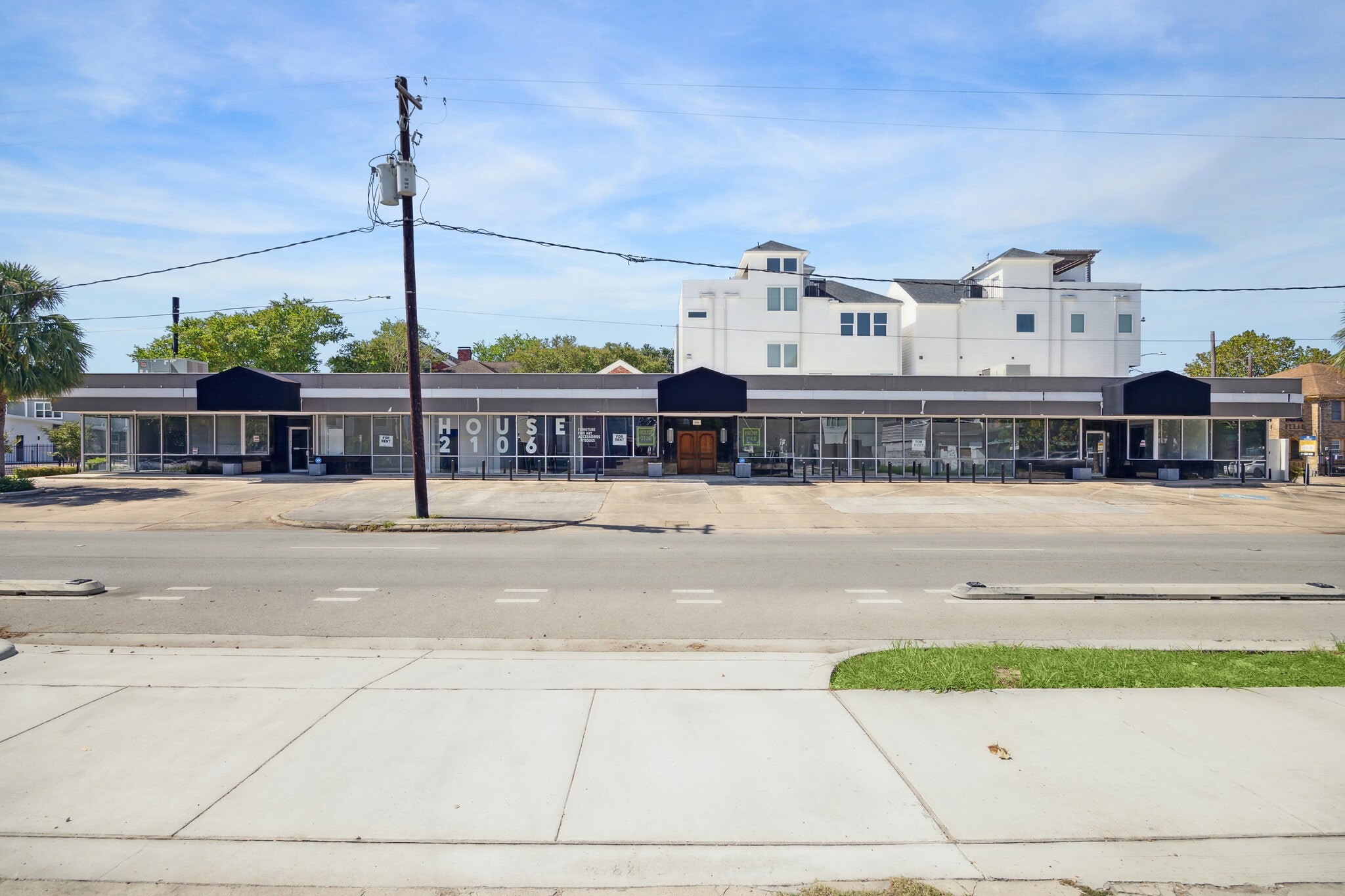 2100 Waugh Dr, Houston, TX for Rent