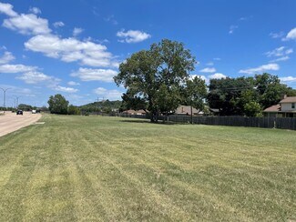 Arlington, TX Commercial Land - 2570 NW Green Oaks Blvd