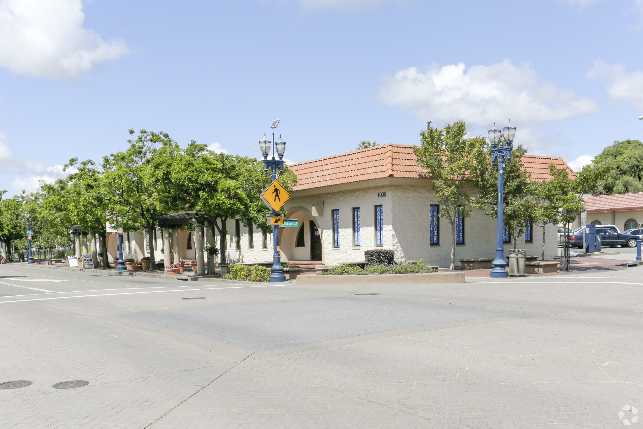 1000 Texas St, Fairfield, CA for Rent