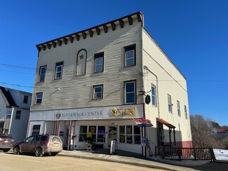 Newport, ME Storefront Retail/Residential - 5 Water St