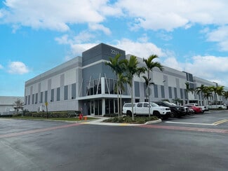 West Palm Beach, FL Industrial - 2211 Vista Pky N