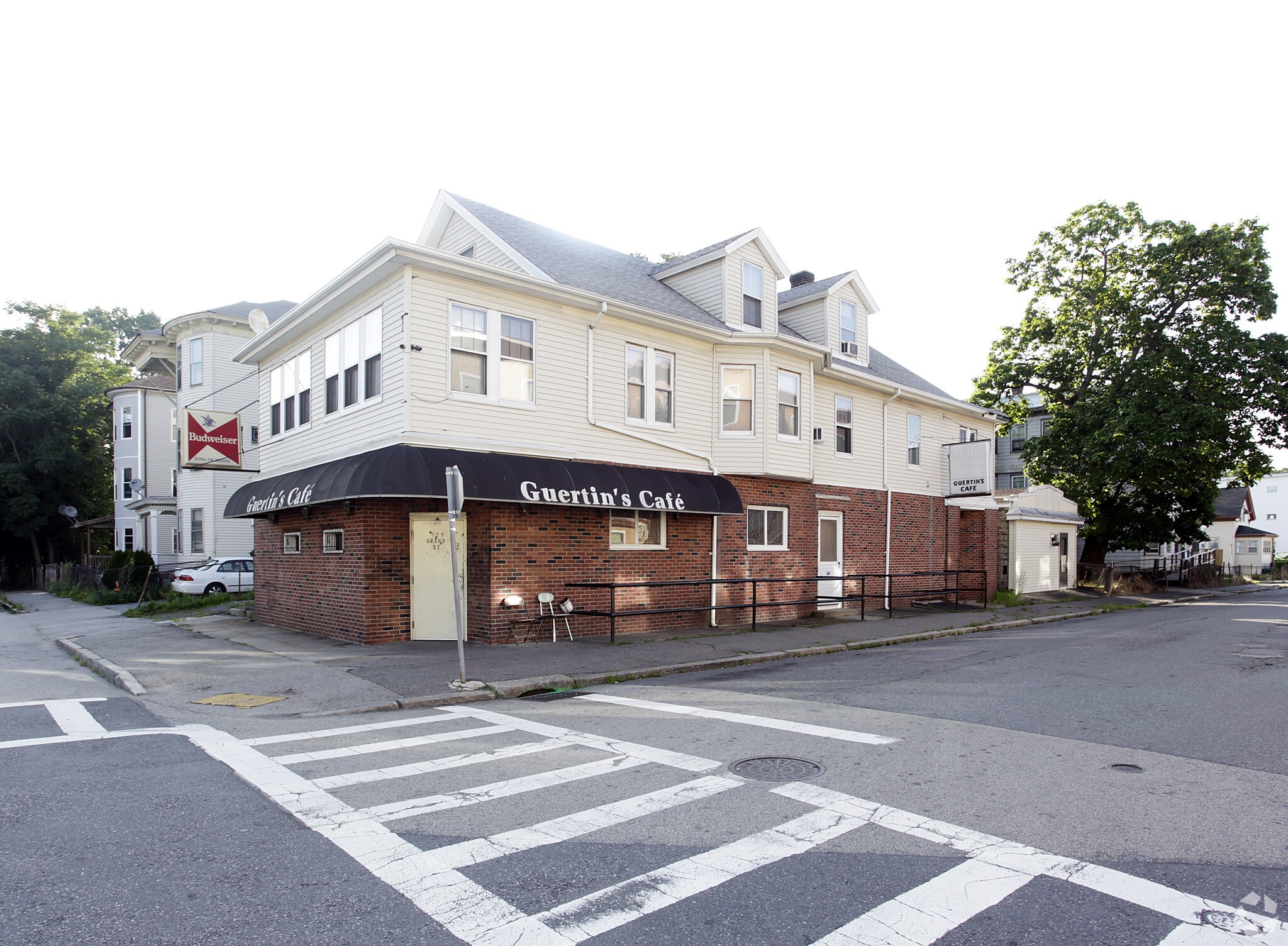 139 Grand St, Worcester, MA for Sale