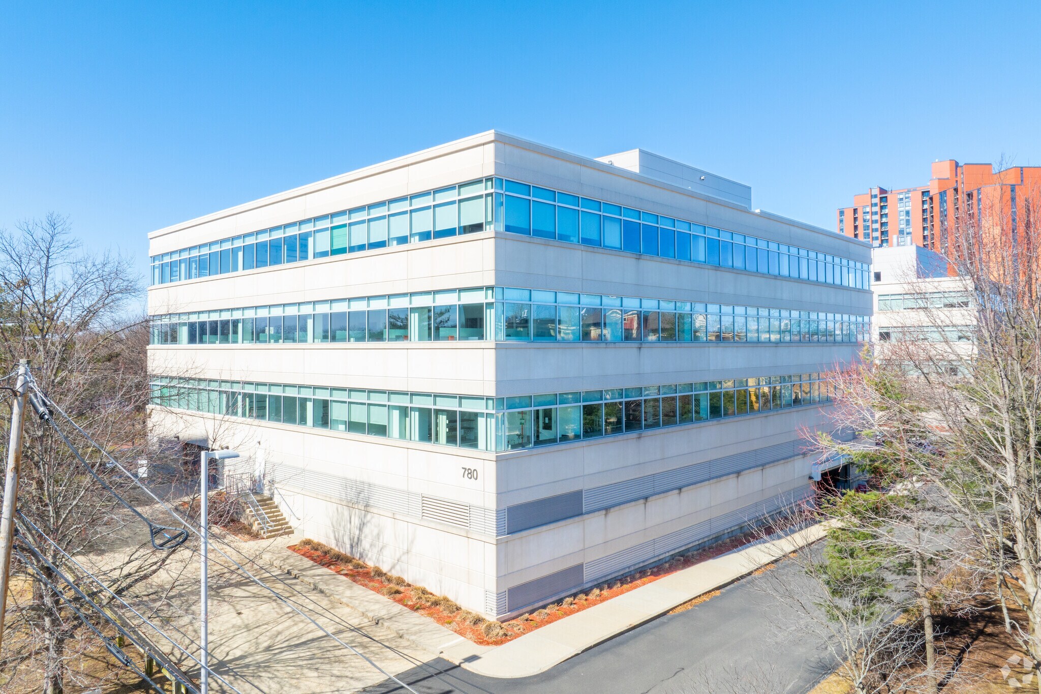 780 Memorial Dr, Cambridge, MA for Rent