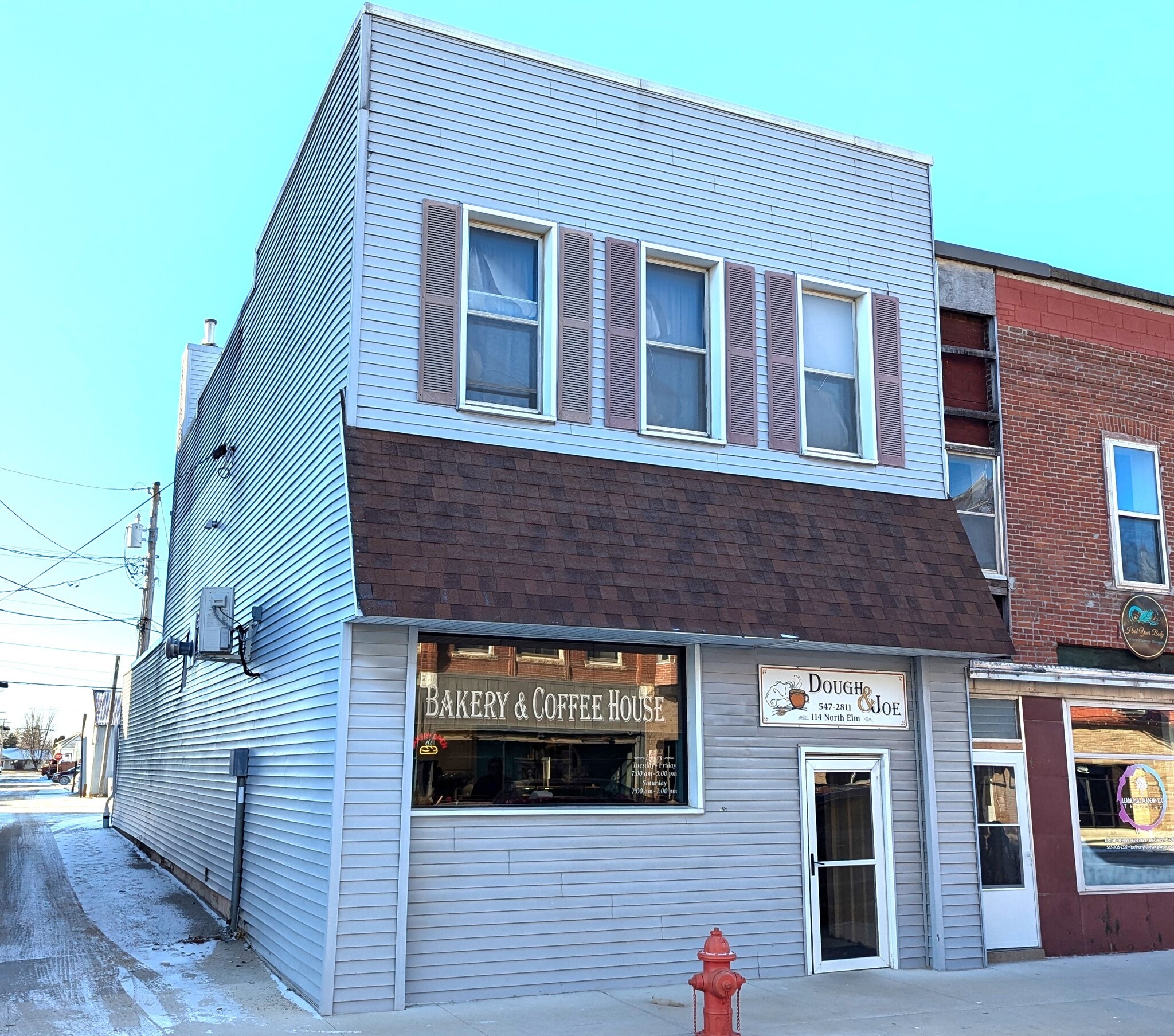114 N Elm St, Cresco, IA for Sale