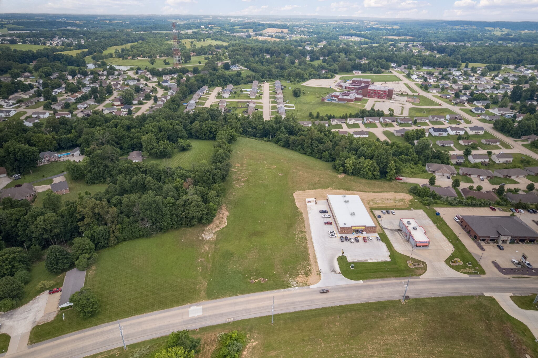 2216 E Main St, Jackson, MO for Sale