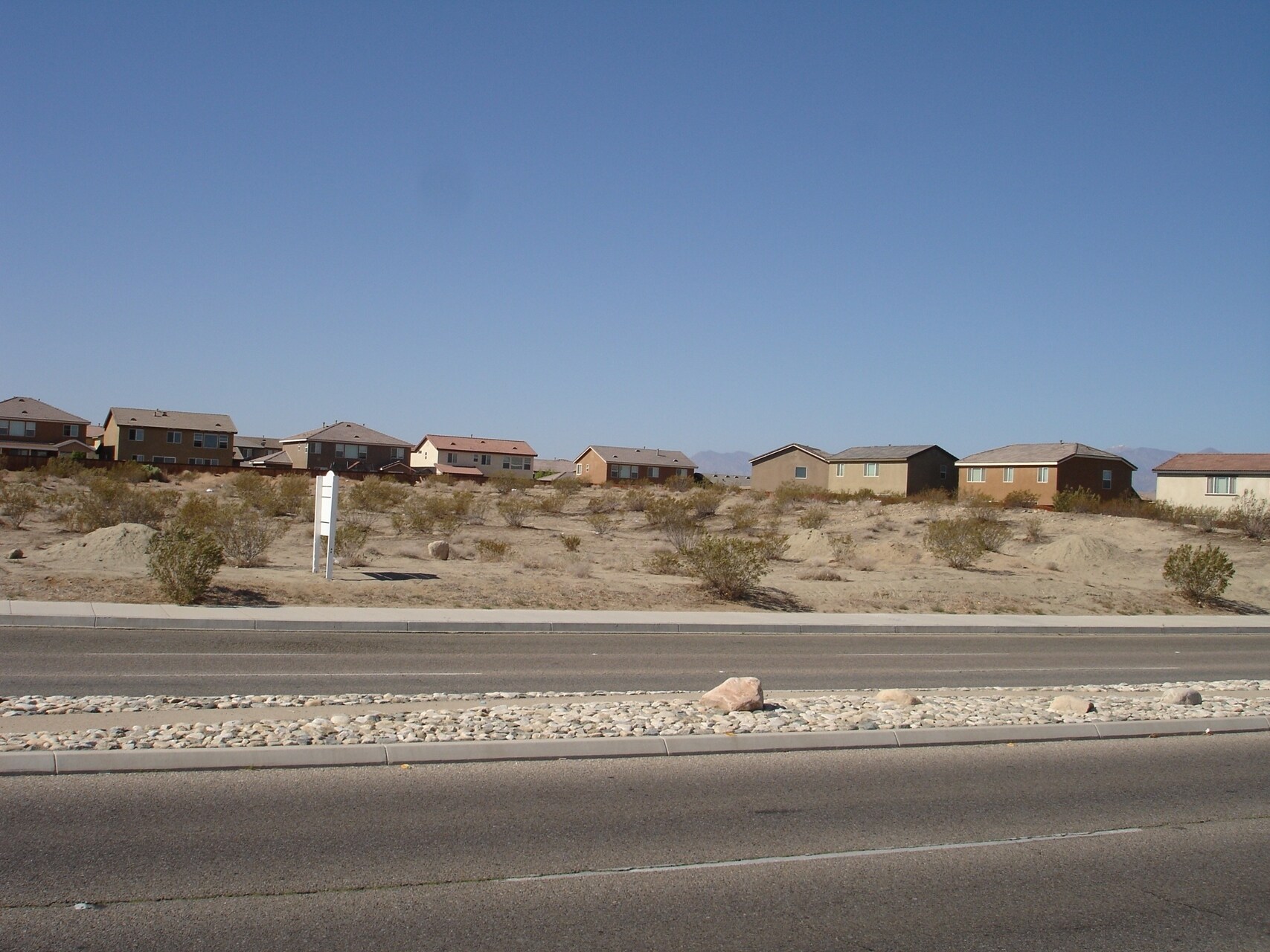Mojave Dr @ Amethyst, Victorville, CA for Sale