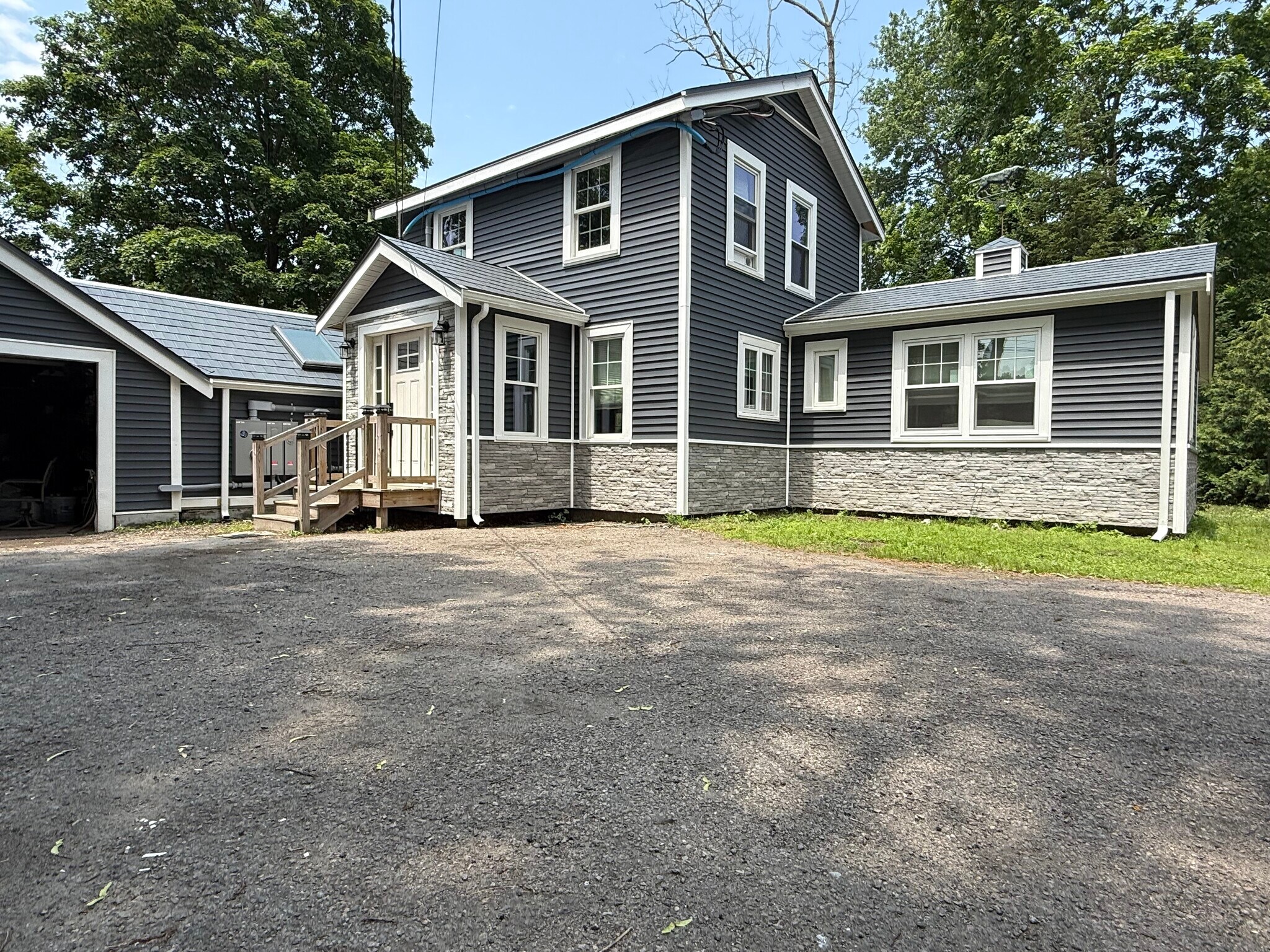 561 Foundry St, South Easton, MA for Rent