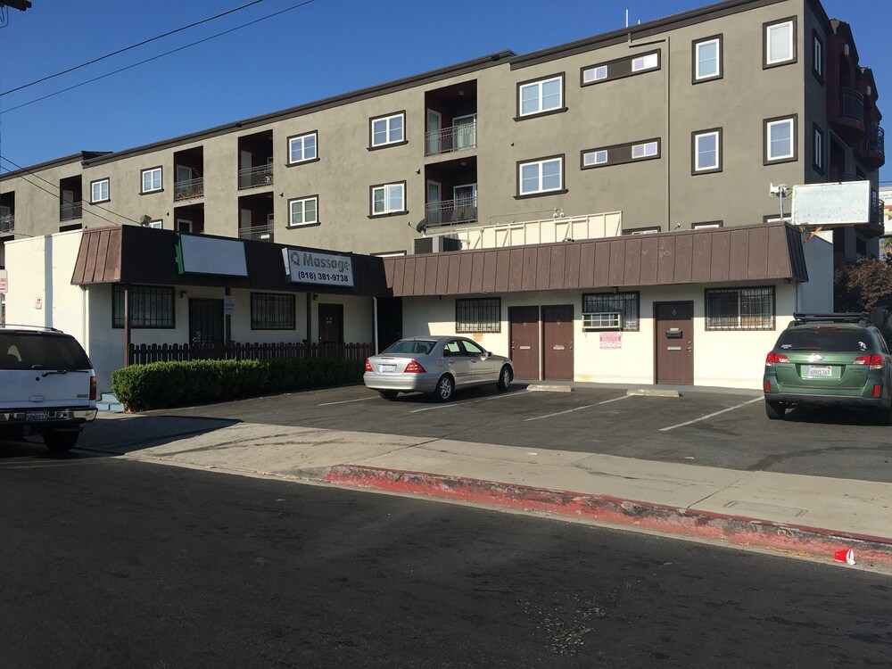 11120 Burbank Blvd, North Hollywood, CA for Rent