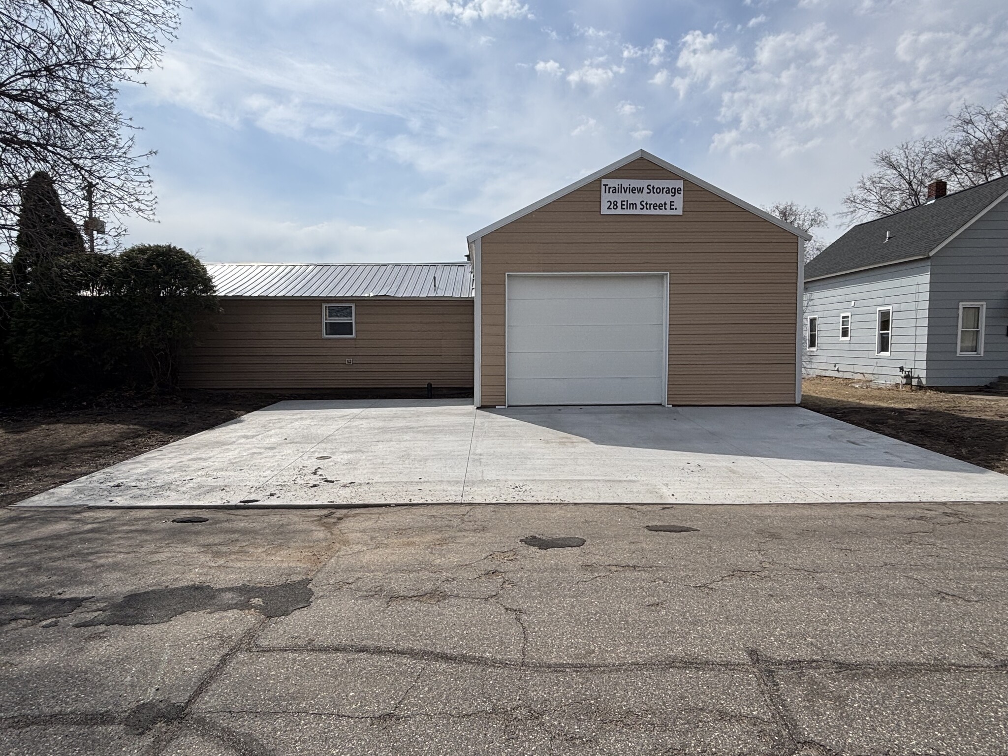 28 East Elm Street, Saint Joseph, MN for Rent