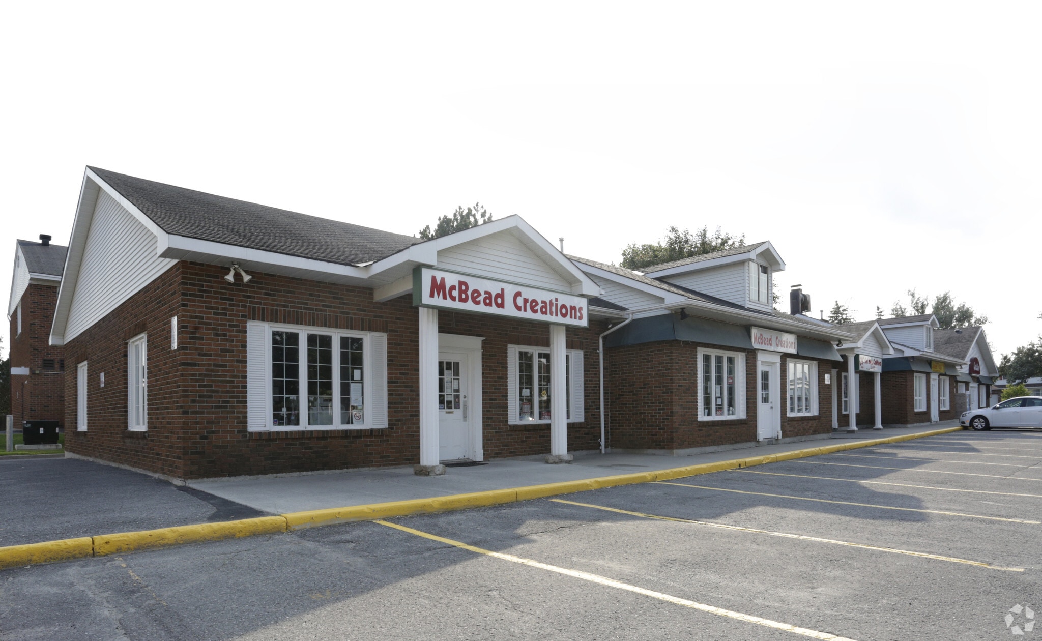 3 Chartwell Ave, Ottawa, ON for Rent