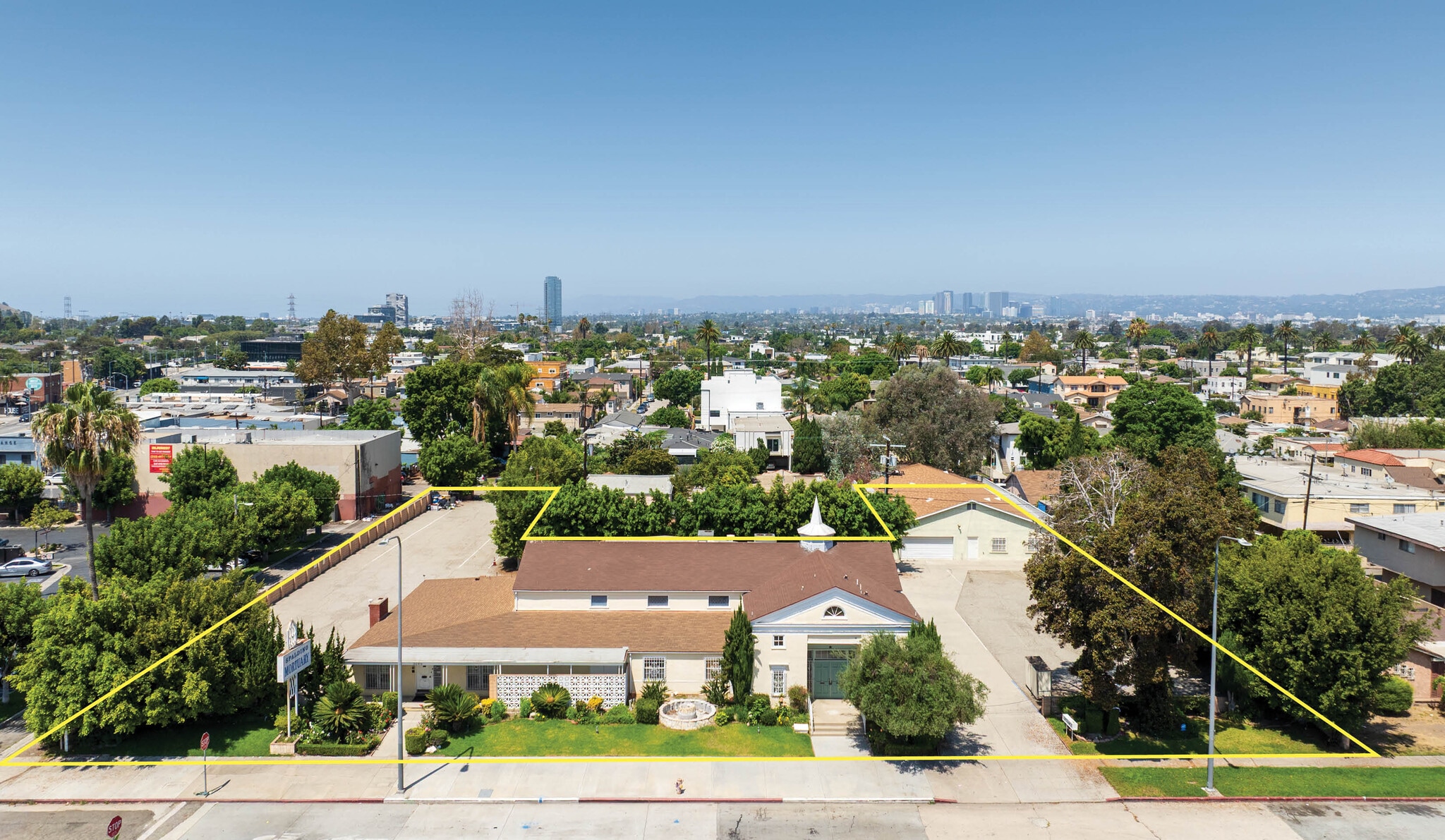3043 S La Brea Ave, Los Angeles, CA for Rent