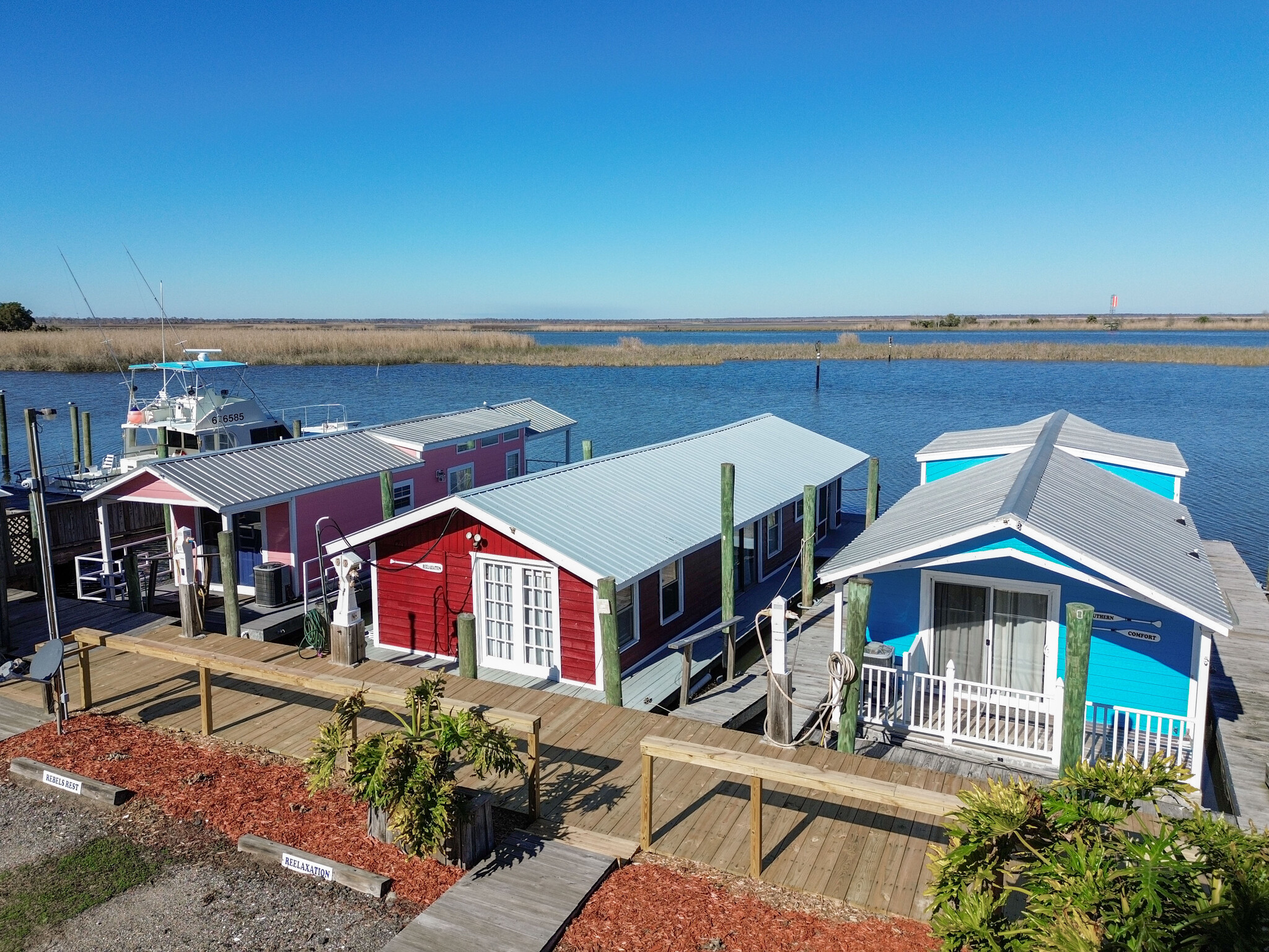 309 Water St, Apalachicola, FL for Sale