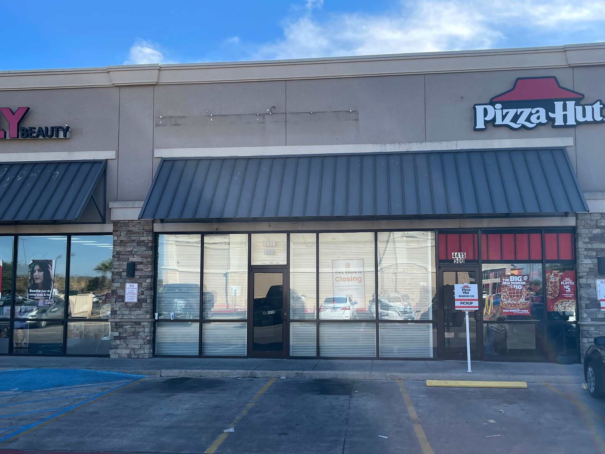 4415 US Hwy 83, Laredo, TX for Rent