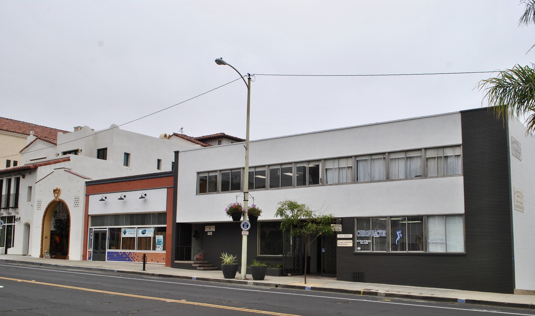 738-746 E Main St, Ventura, CA for Rent