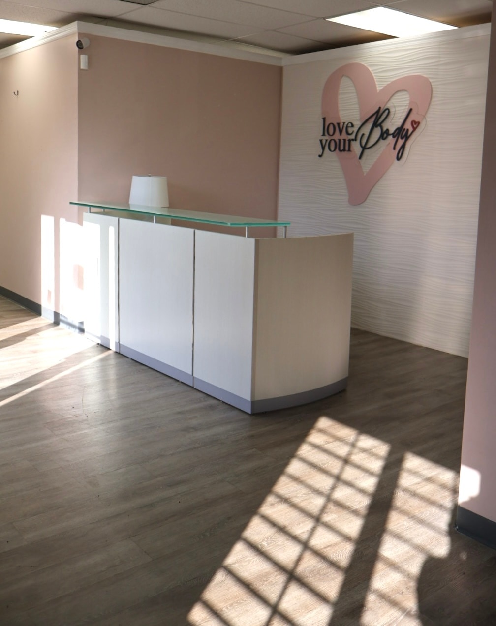 13555 Automobile Blvd, Clearwater, FL for Rent