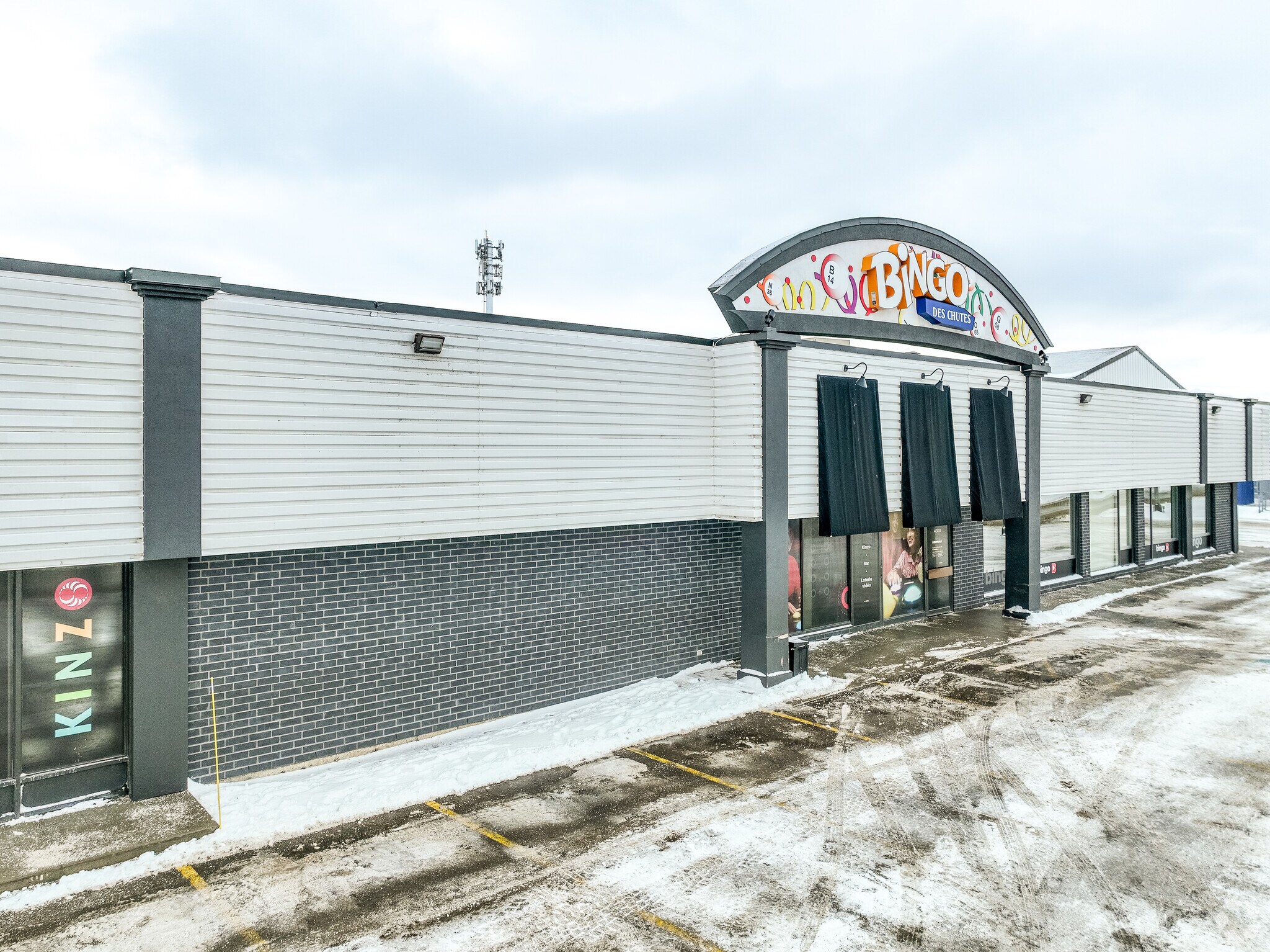4600 Boul Sainte-Anne, Québec, QC for Rent