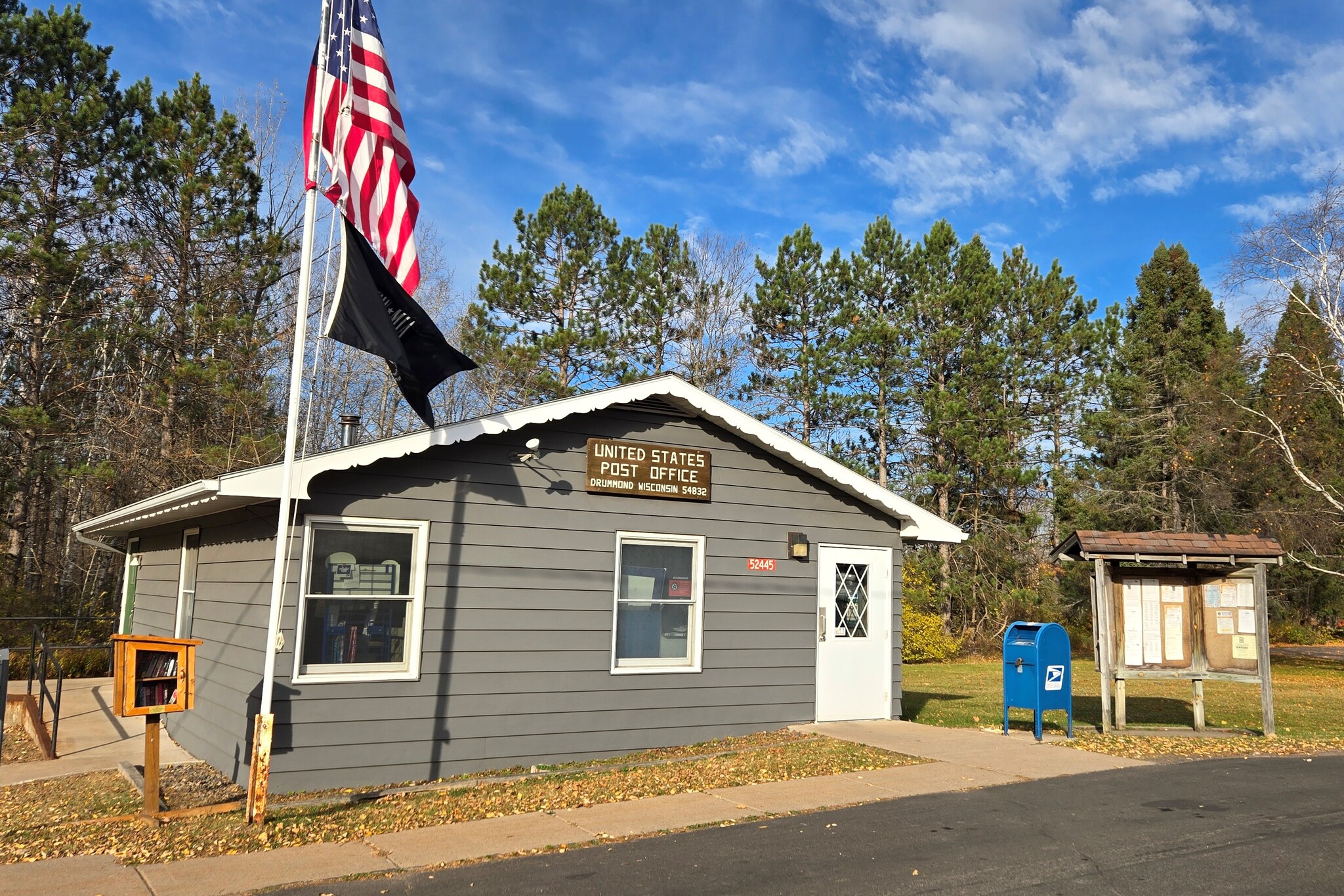 52445 Wisconsin Ave, Drummond, WI for Sale
