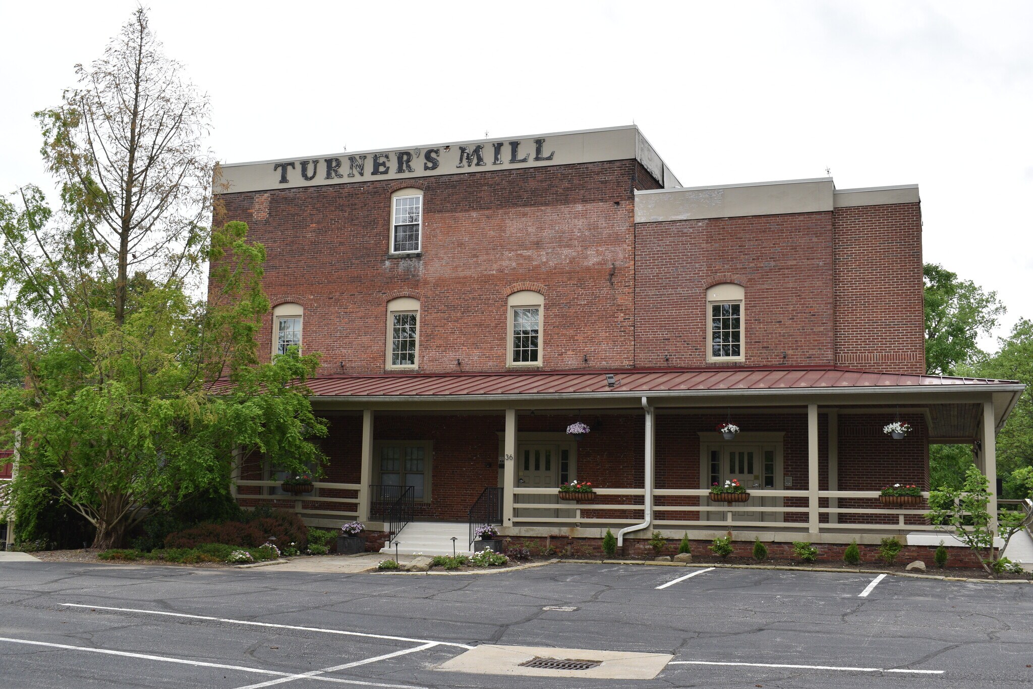 36 E Streetsboro St, Hudson, OH for Sale