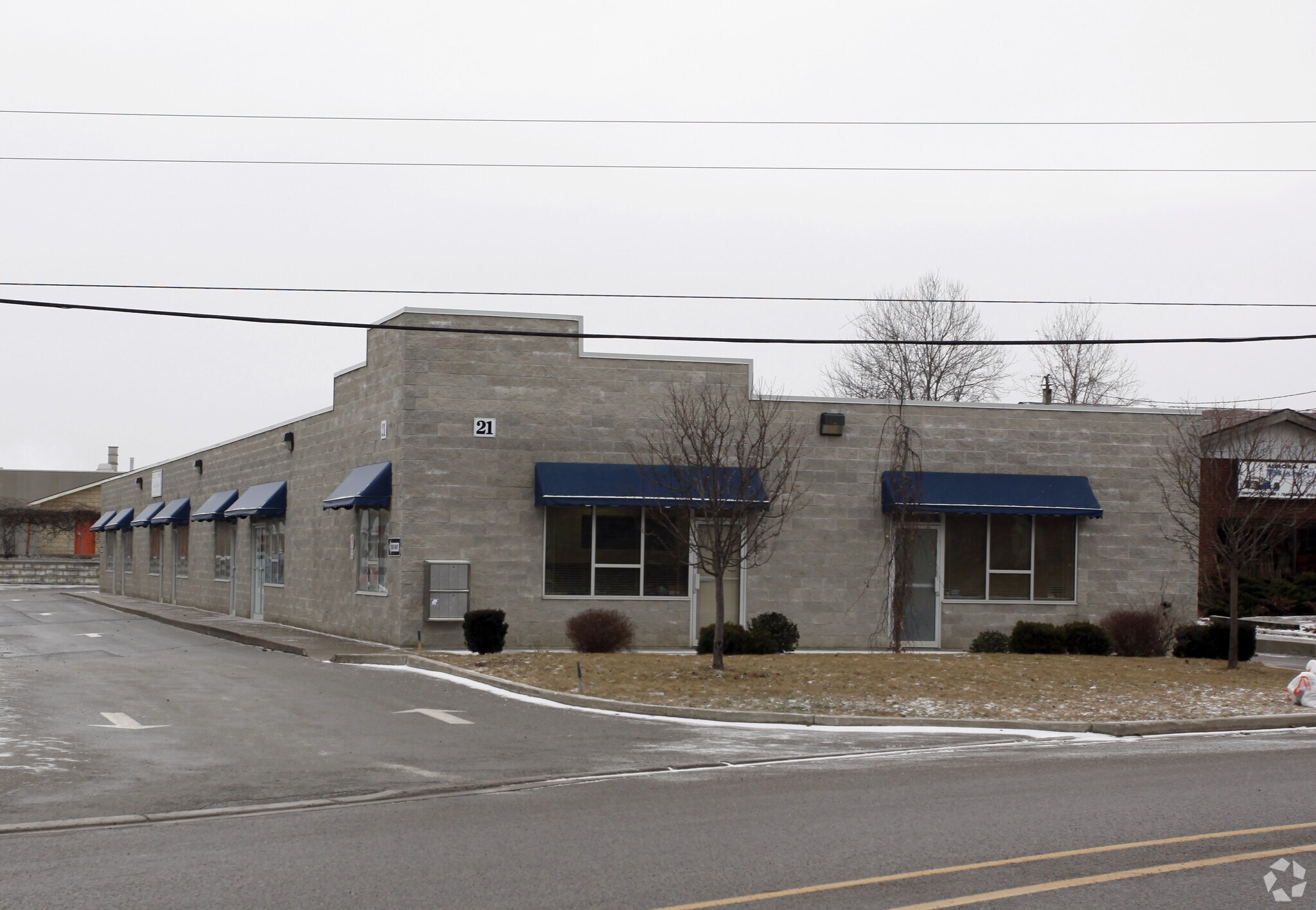 21 Industry St, Aurora, ON for Sale