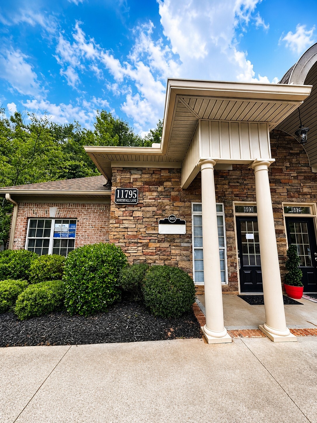 11795 Northfall Ln, Alpharetta, GA for Sale