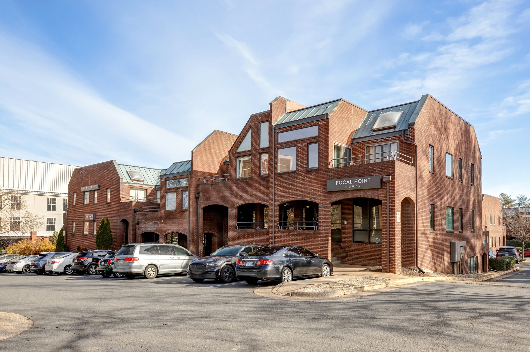 6736-6744 Old Mclean Village Dr, McLean, VA for Rent