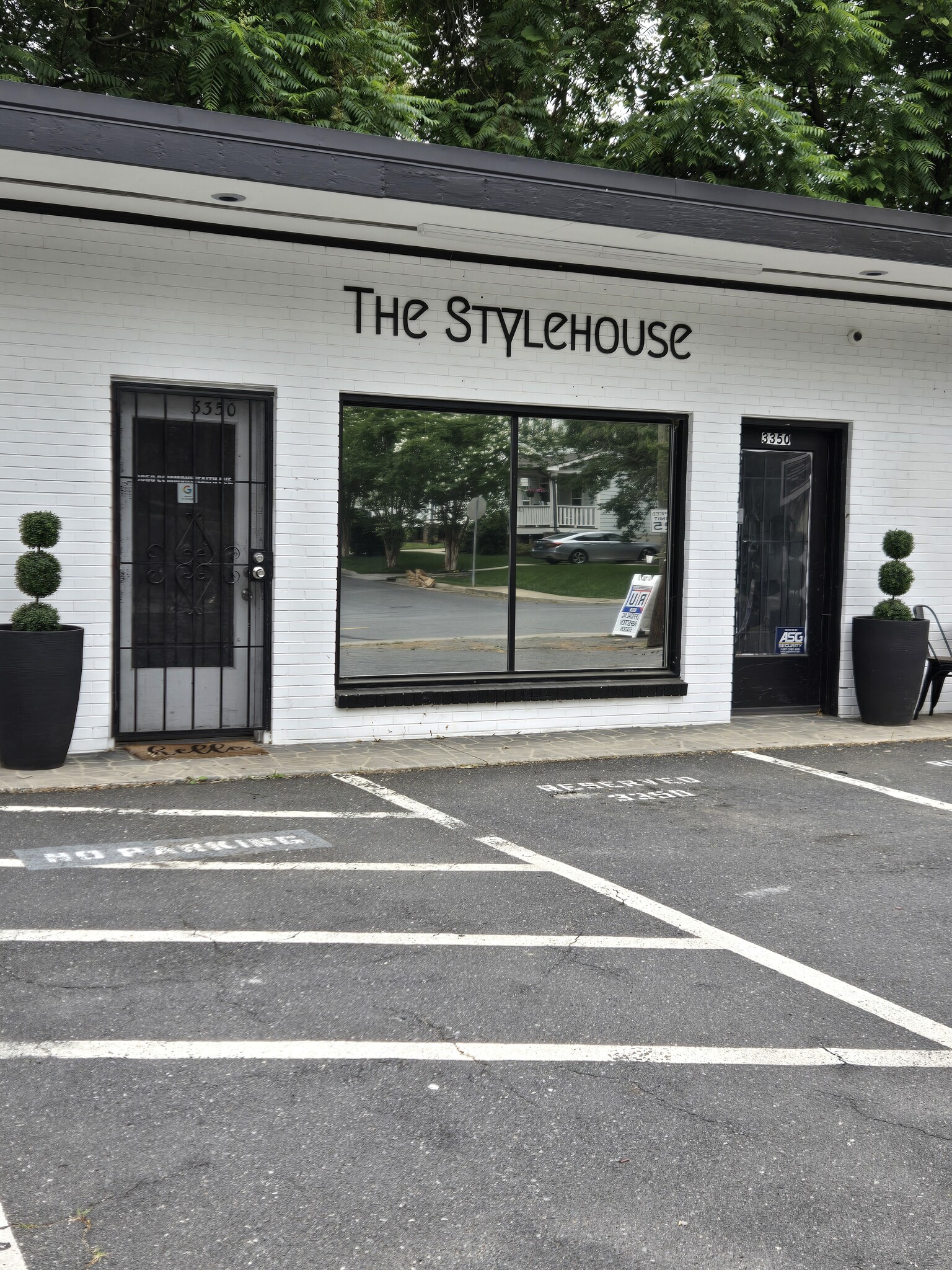 3348-3352 Commonwealth Ave, Charlotte, NC for Rent