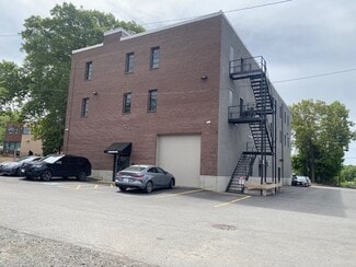 Wakefield, MA Flex - 4 Railroad Ave