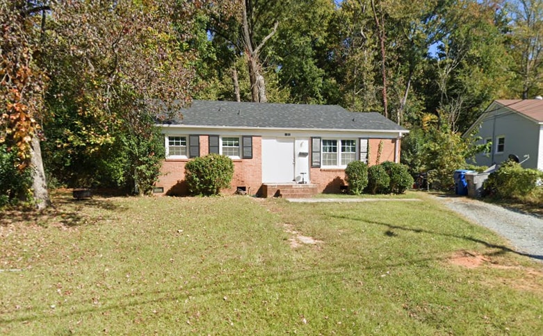 2713 Dora Dr, Charlotte, NC for Sale