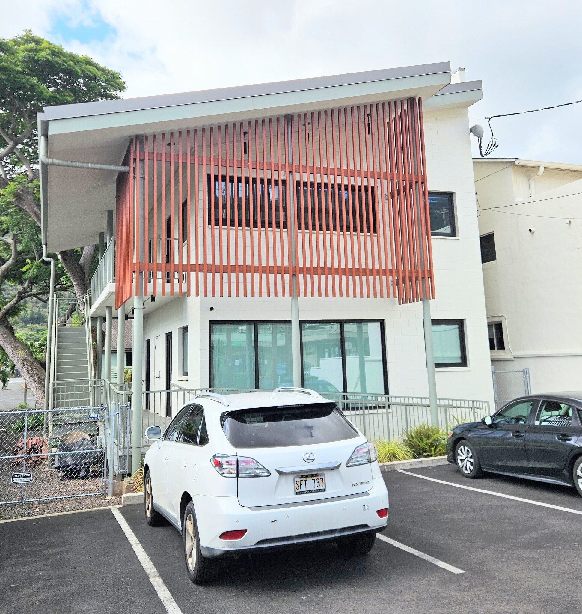 2958 East Manoa Rd, Honolulu, HI for Rent