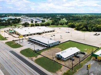 Canton, TX Storefront Retail/Office - 1501 N Trade Days Blvd