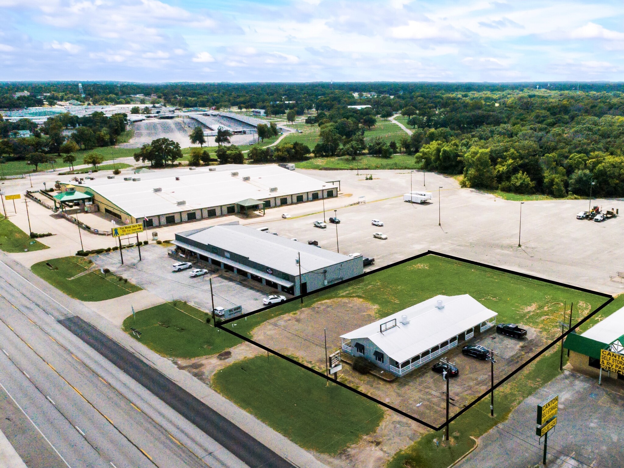 1501 N Trade Days Blvd, Canton, TX for Sale