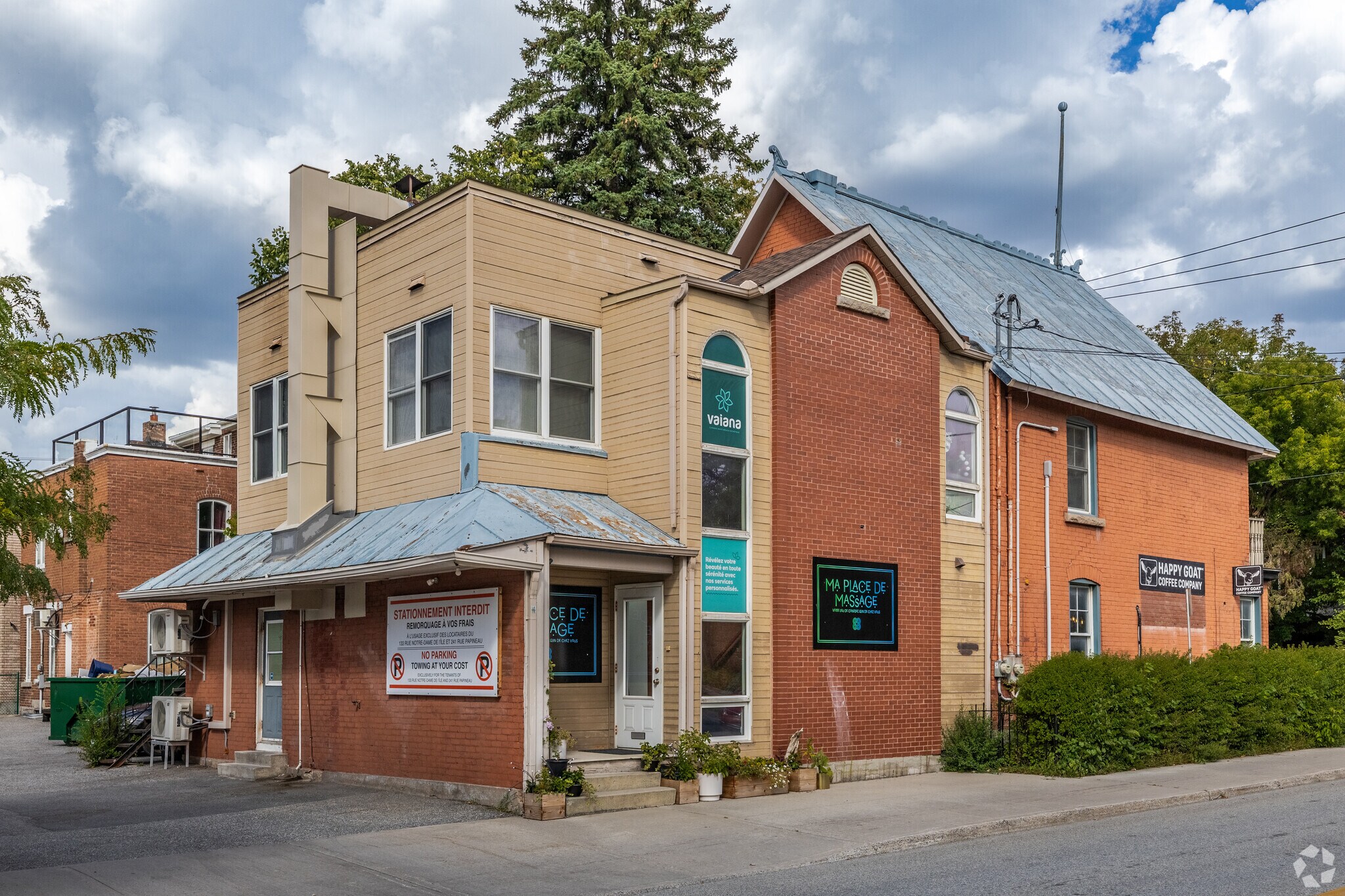 241 Rue Papineau, Gatineau, QC for Rent