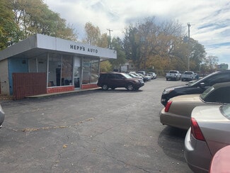 Akron, OH Retail - 1895 S Main St