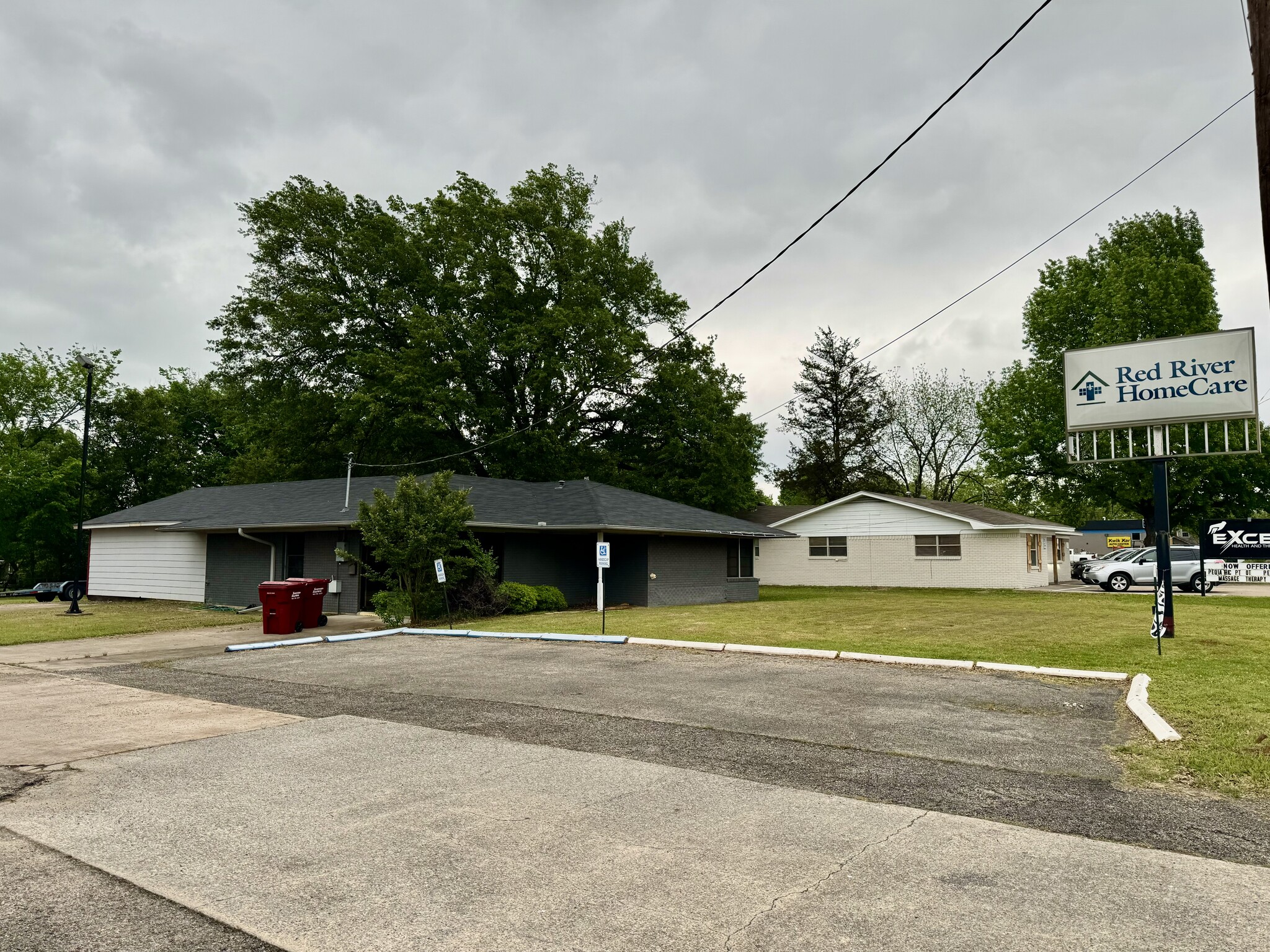 3185 Lamar Ave, Paris, TX for Rent