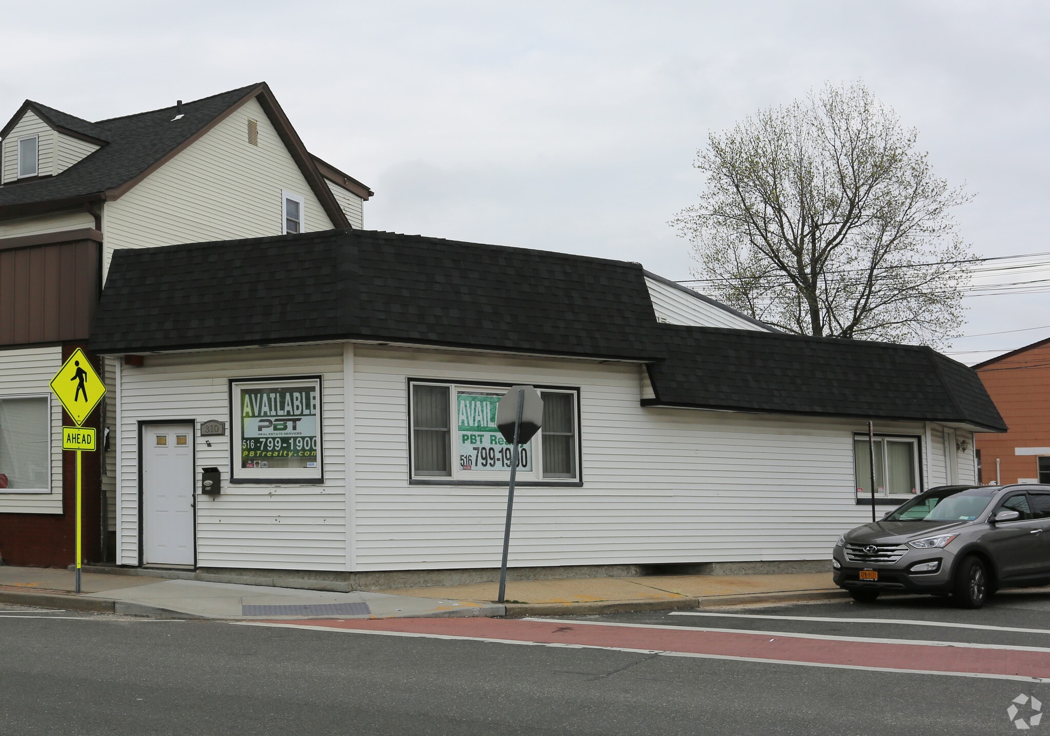 310 Broadway, Bethpage, NY for Rent