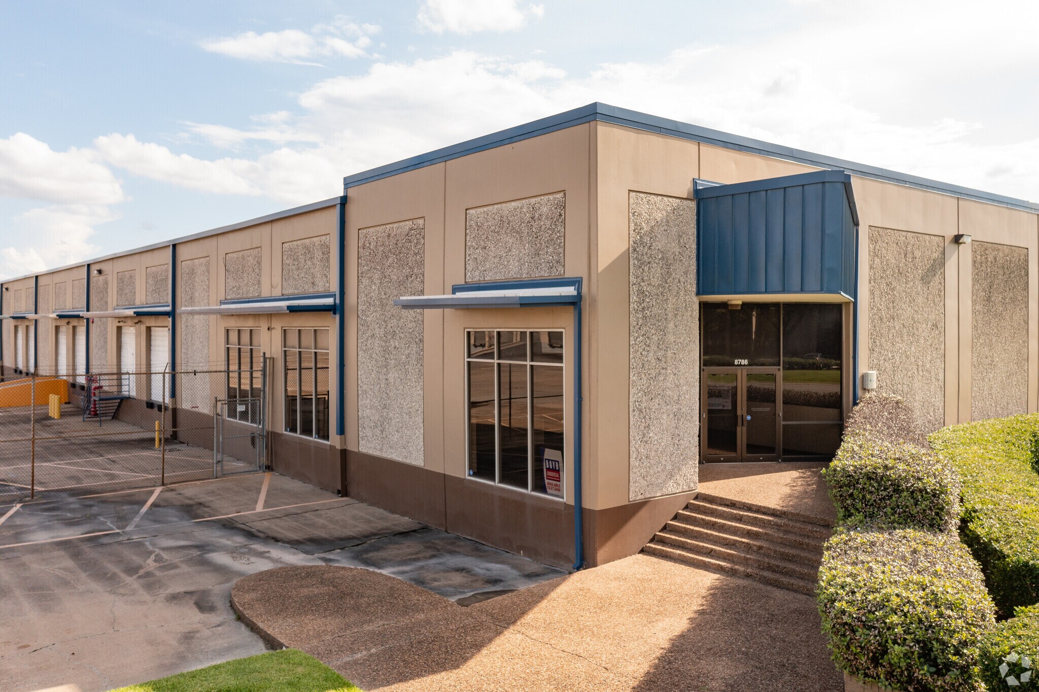 8786 Wallisville Rd, Houston, TX for Rent