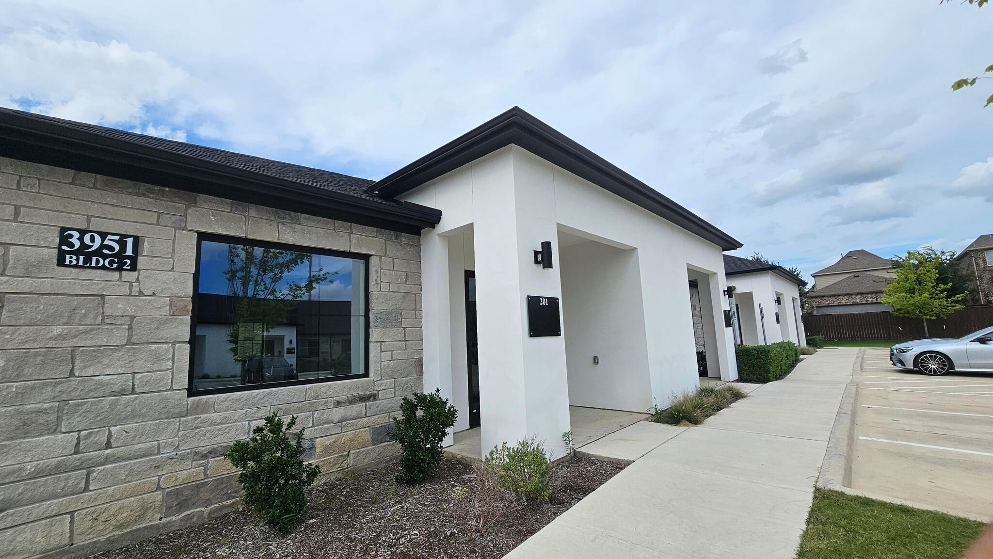 3951 Alma Rd, McKinney, TX for Rent
