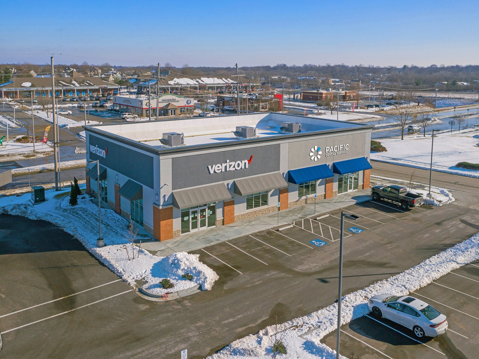 9360 N Oak Trafficway Kansas City, MO 64155 Retail Property for Sale on