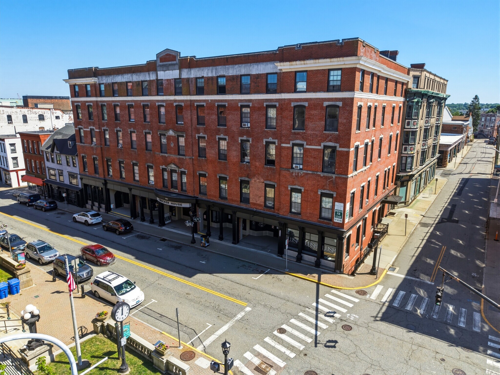 35 Union St, New London, CT for Sale