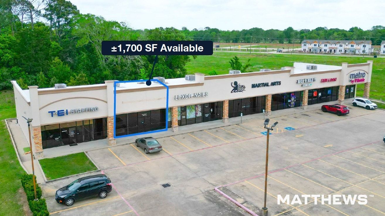 1101 E Tx-6 Hwy, Alvin, TX for Rent