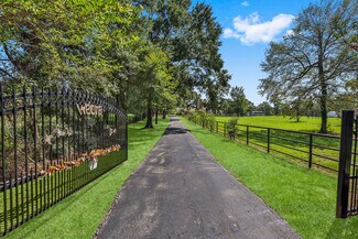 Montgomery, TX Commercial Land - 19042 FM 2854 Rd