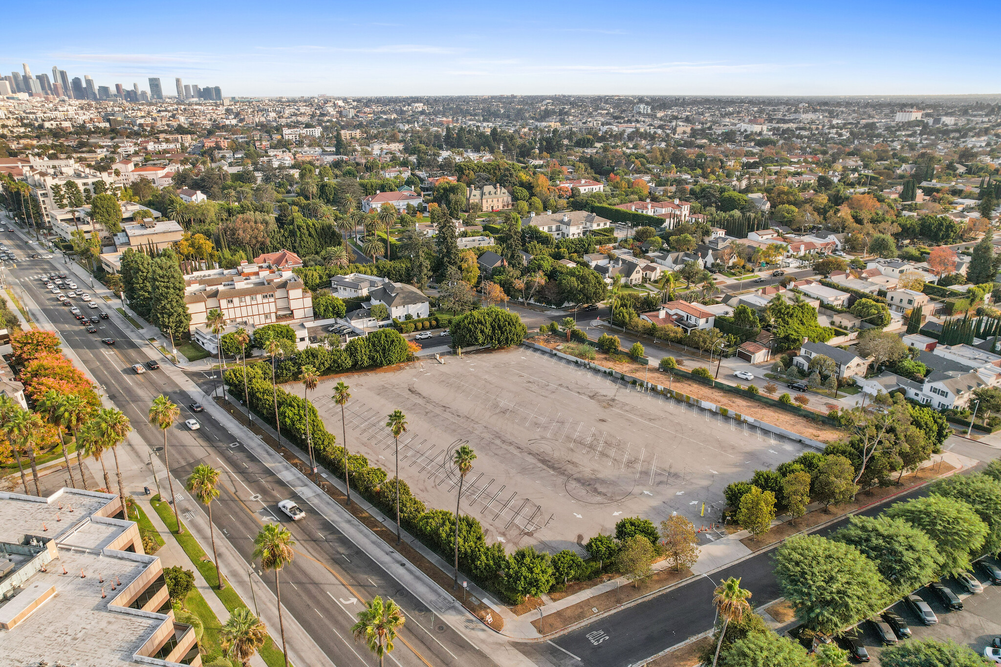 4600 Wilshire Blvd, Los Angeles, CA for Sale