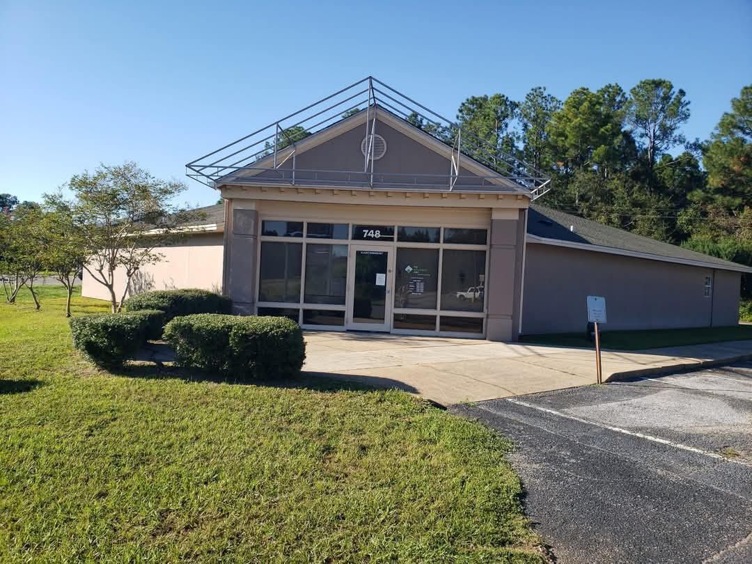 748 N Us-29, Cantonment, FL for Rent