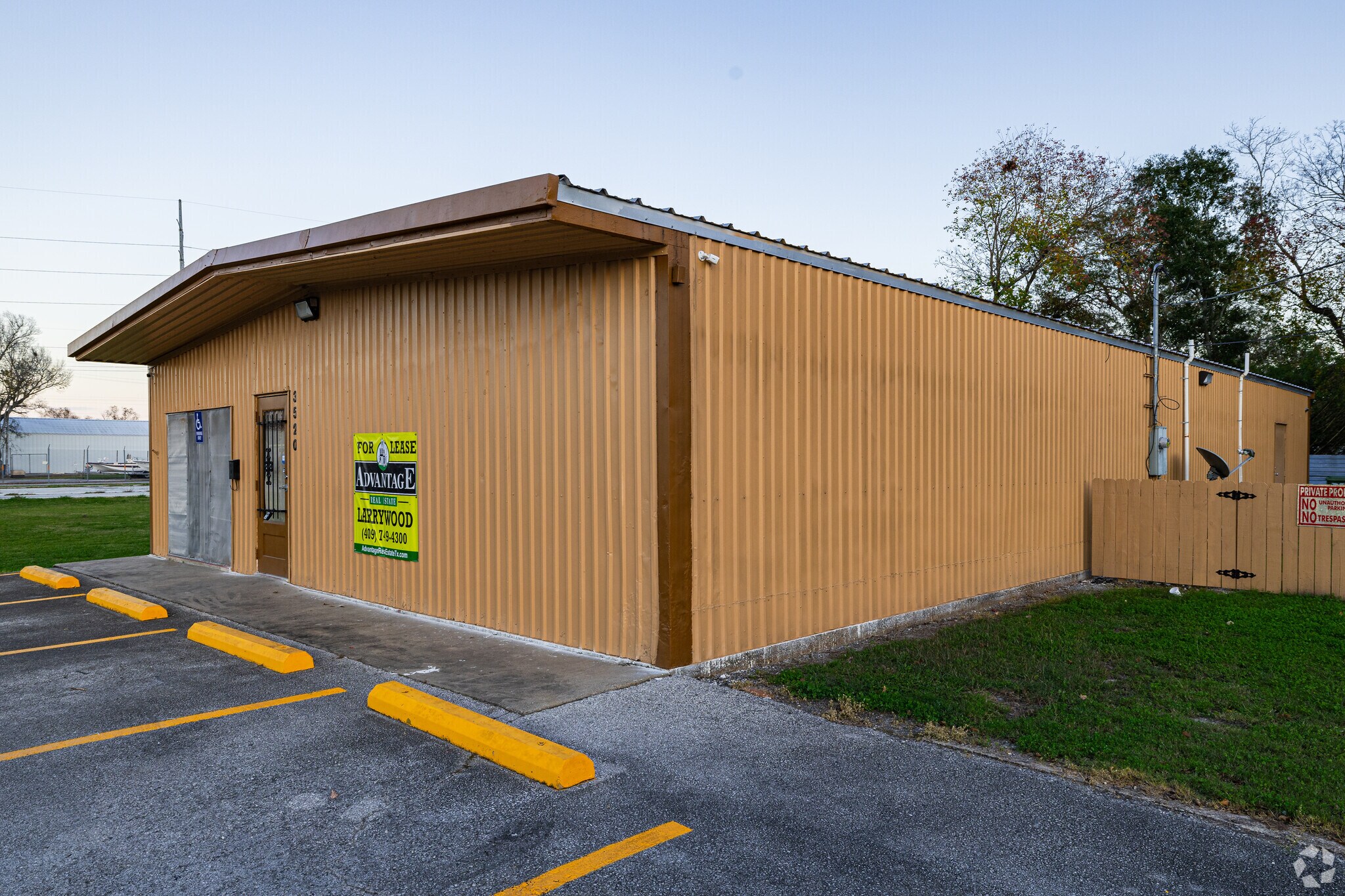 3520 25th St, Port Arthur, TX for Rent