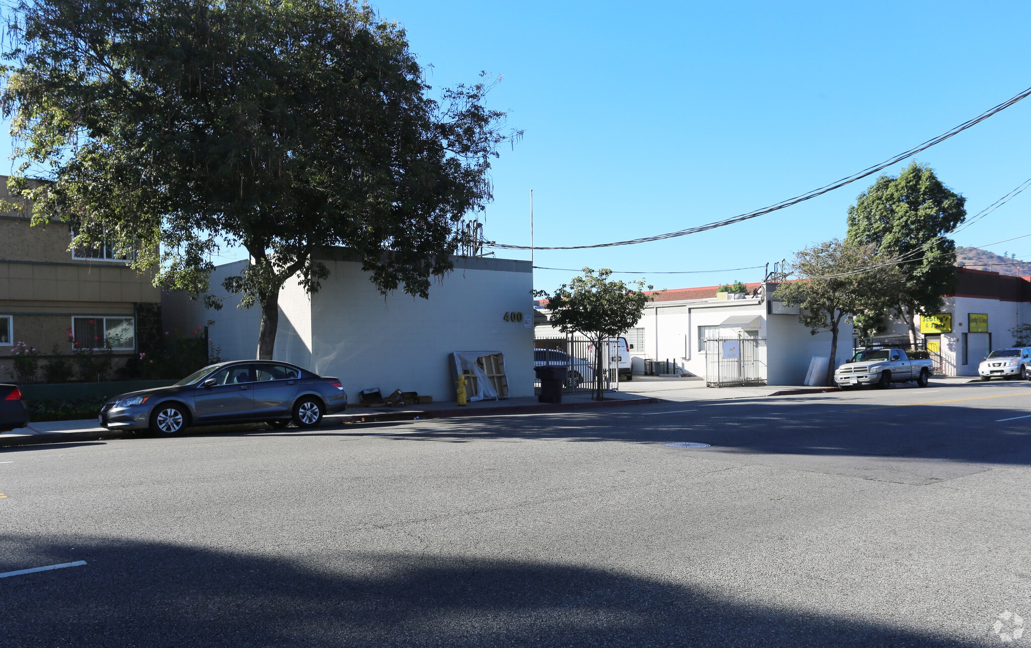 400-402 W Chevy Chase Dr, Glendale, CA for Rent