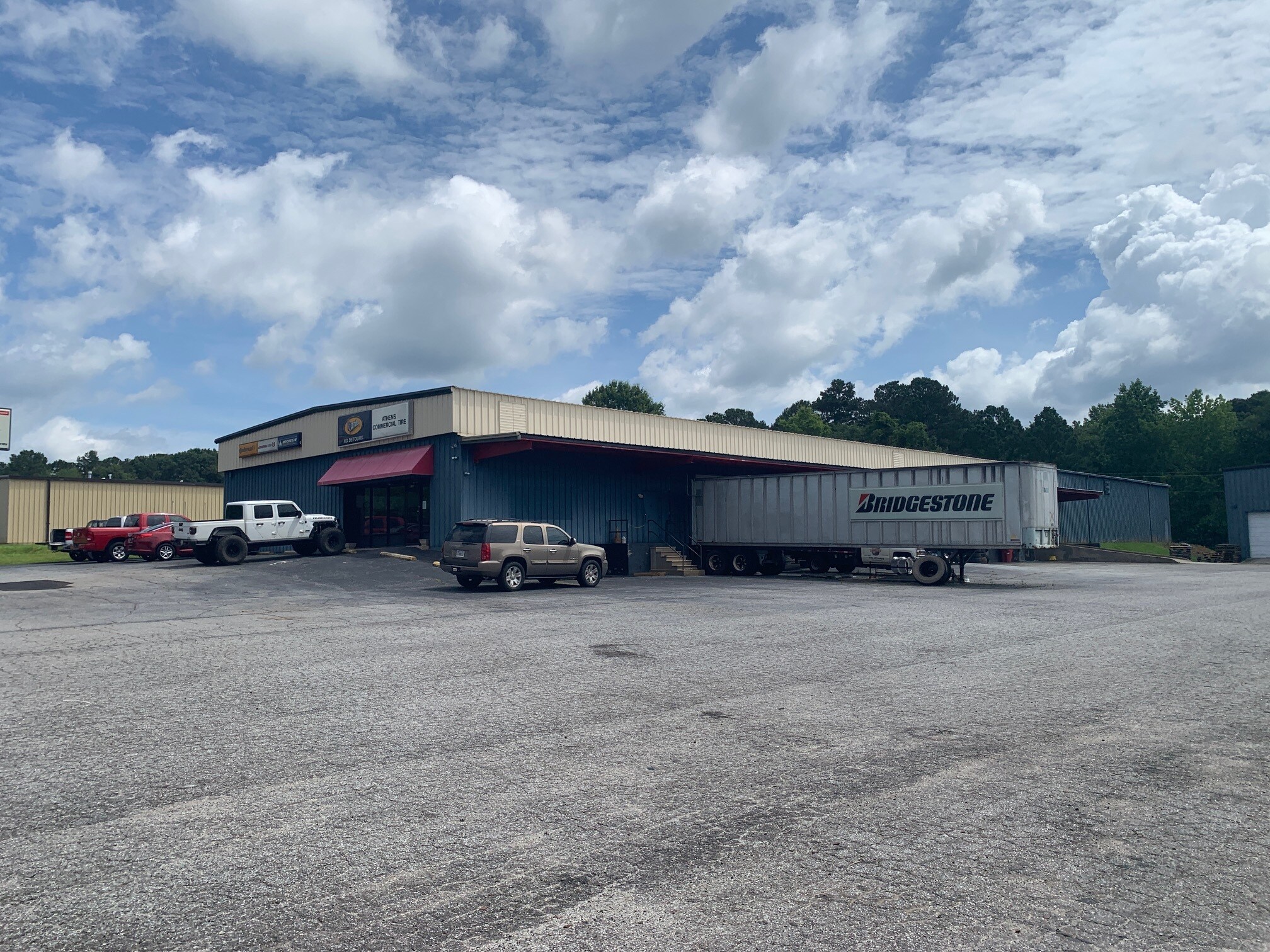 386 Commerce Blvd, Bogart, GA for Rent
