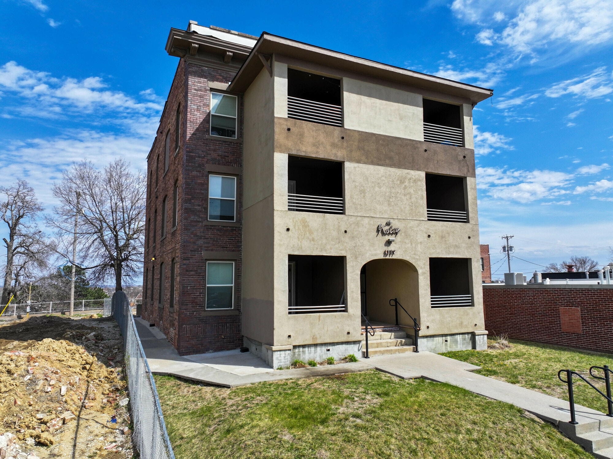 1317 Park Ave, Omaha, NE for Sale